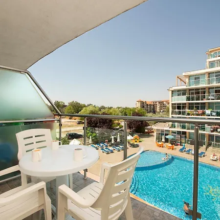 Sunny * Slantchev Briag